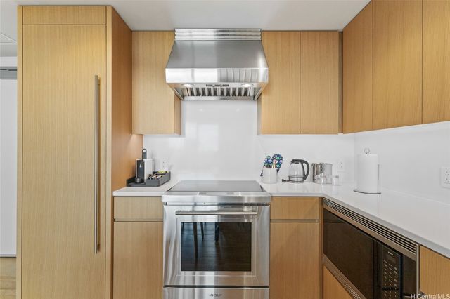 1390 Kapiolani Boulevard 3503, Honolulu, HI 96814