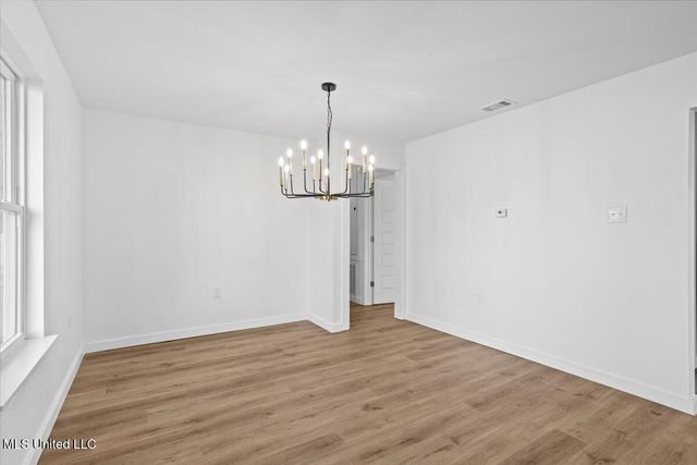 12204 Evelyn Avenue, Biloxi, MS 39532