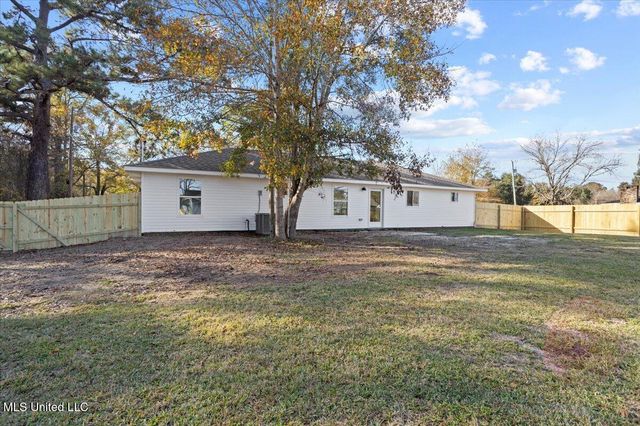 12204 Evelyn Avenue, Biloxi, MS 39532