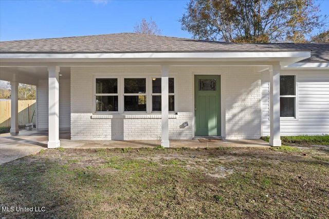 12204 Evelyn Avenue, Biloxi, MS 39532