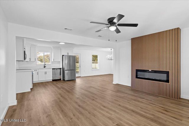 12204 Evelyn Avenue, Biloxi, MS 39532