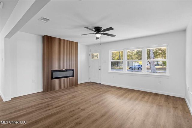 12204 Evelyn Avenue, Biloxi, MS 39532