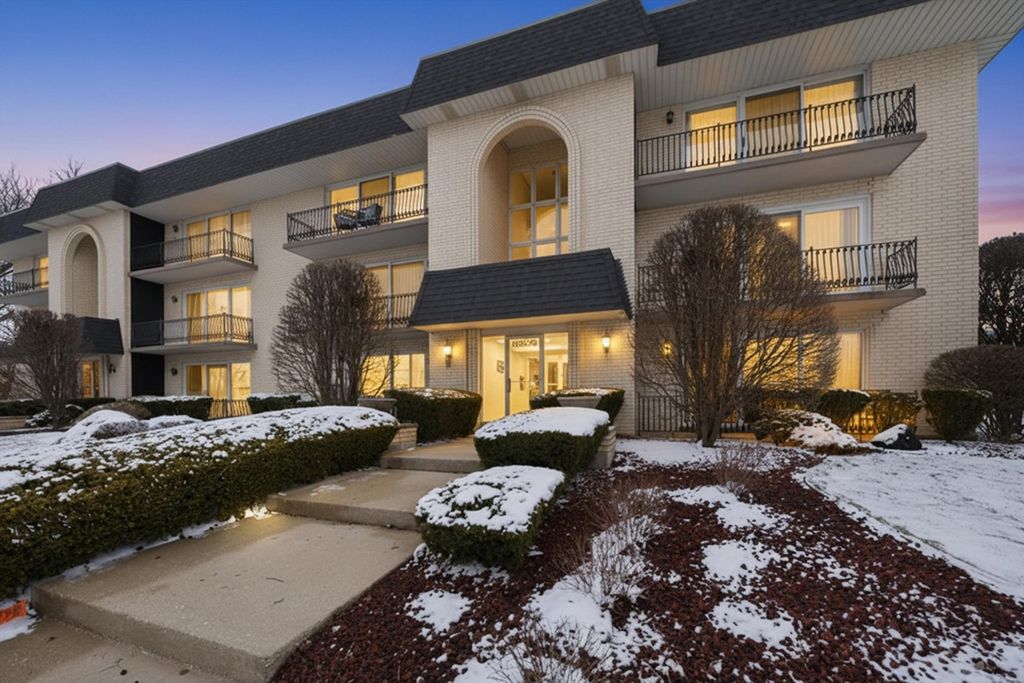 15263 Catalina Drive 2, Orland Park, IL 60462