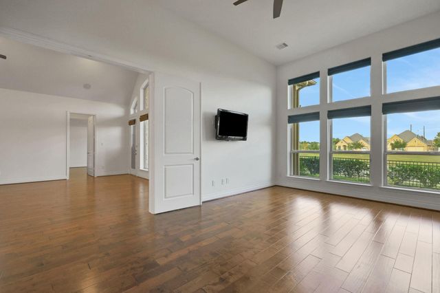 18610 Winterton Cliff Court, Cypress, TX 77429