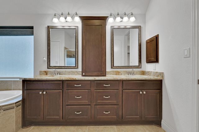 18610 Winterton Cliff Court, Cypress, TX 77429