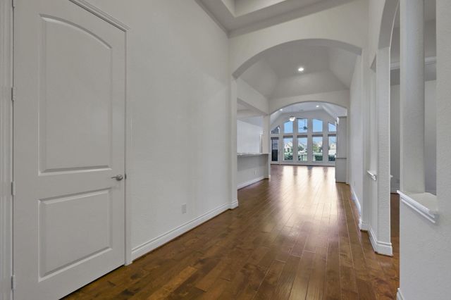 18610 Winterton Cliff Court, Cypress, TX 77429