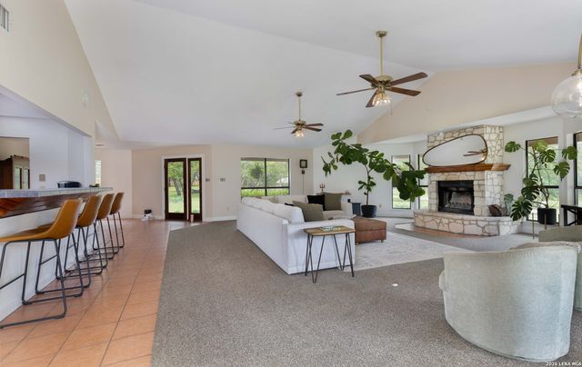 7965 GARDEN NORTH DR, San Antonio, TX 78266