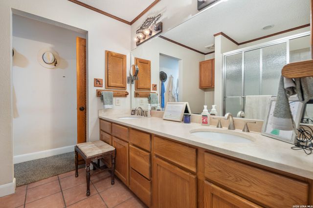 7965 GARDEN NORTH DR, San Antonio, TX 78266