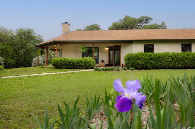 7965 GARDEN NORTH DR, San Antonio, TX 78266