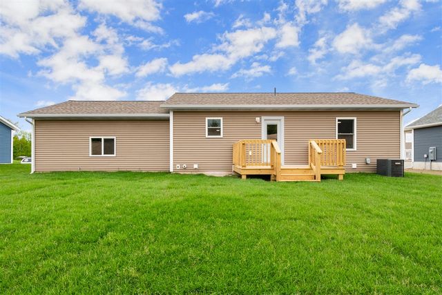 252 Stonecrest Drive, Shelby, MI 49455