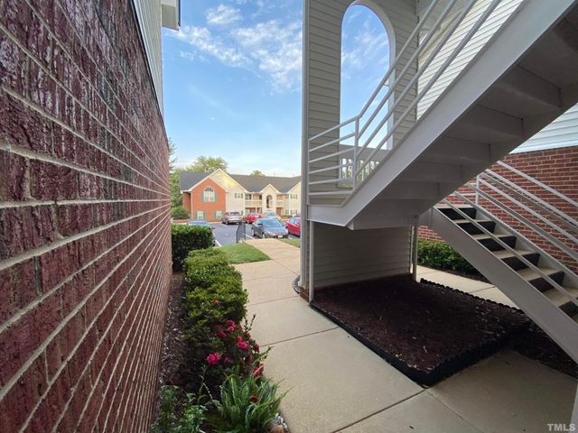 2413 Wellington Ridge Loop 2413, Cary, NC 27518