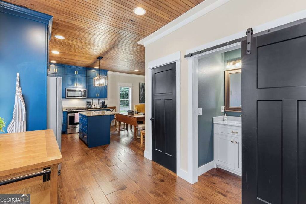 584 Ada Street, Blue Ridge, GA 30513 — photo 5