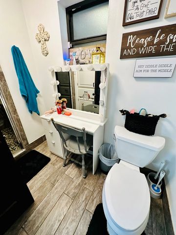 1027 E 17th St, Colorado City, TX 79512