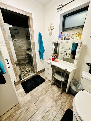 1027 E 17th St, Colorado City, TX 79512