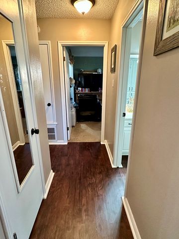 1027 E 17th St, Colorado City, TX 79512