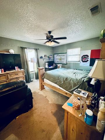 1027 E 17th St, Colorado City, TX 79512