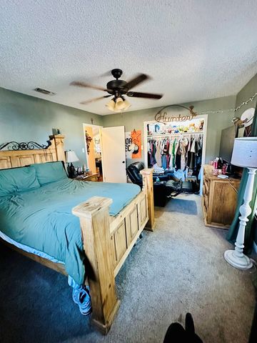 1027 E 17th St, Colorado City, TX 79512