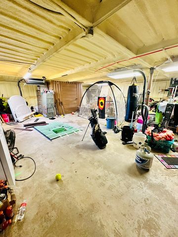 1027 E 17th St, Colorado City, TX 79512