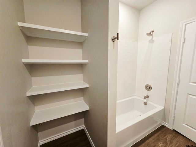 612 Park Central, Chandler, TX 75758