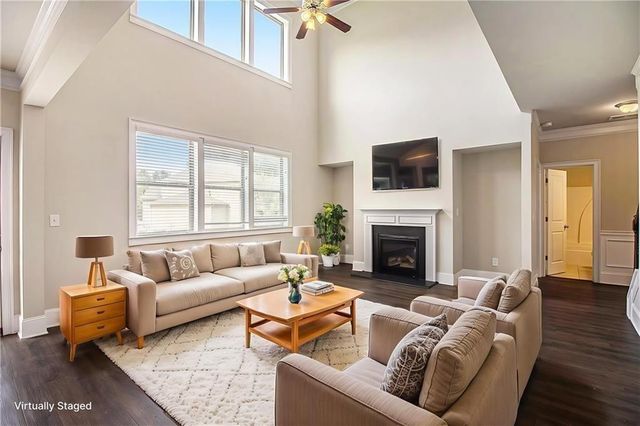 283 Hickory Pointe Drive, Acworth, GA 30101