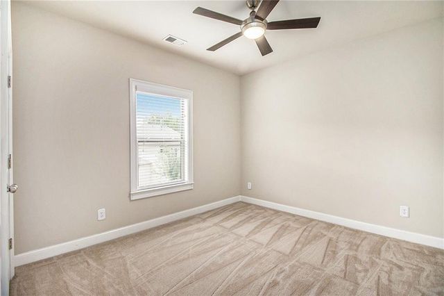 283 Hickory Pointe Drive, Acworth, GA 30101
