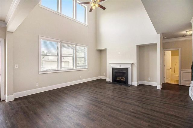 283 Hickory Pointe Drive, Acworth, GA 30101