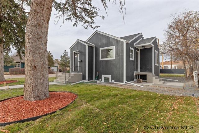 922 W PERSHING BLVD, Cheyenne, WY 82001