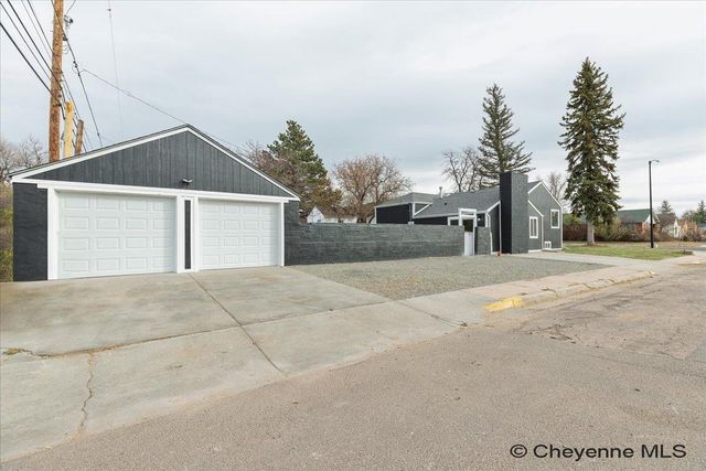 922 W PERSHING BLVD, Cheyenne, WY 82001