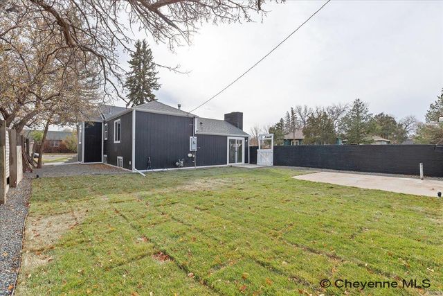 922 W PERSHING BLVD, Cheyenne, WY 82001