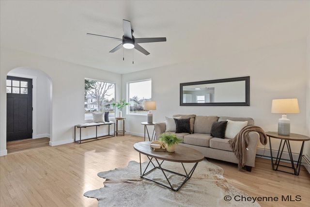 922 W PERSHING BLVD, Cheyenne, WY 82001