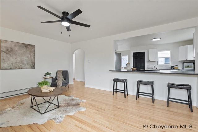 922 W PERSHING BLVD, Cheyenne, WY 82001