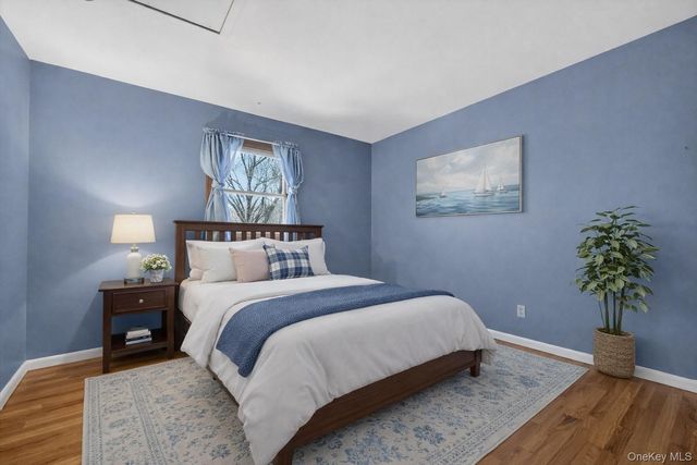 7 Greenway E, Sloatsburg, NY 10974