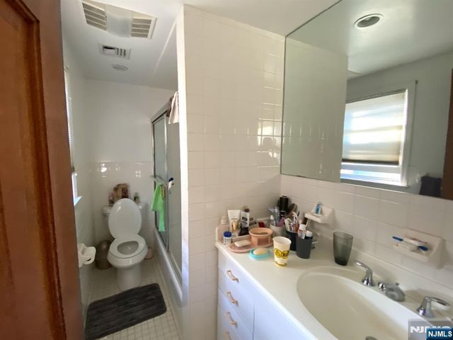 81 5th Street, Cresskill, NJ 07626