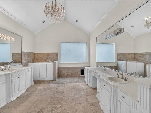 5201 Windjammer Road, Plano, TX 75093