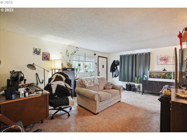 9630 Se FOSTER Rd, Portland, OR 97266