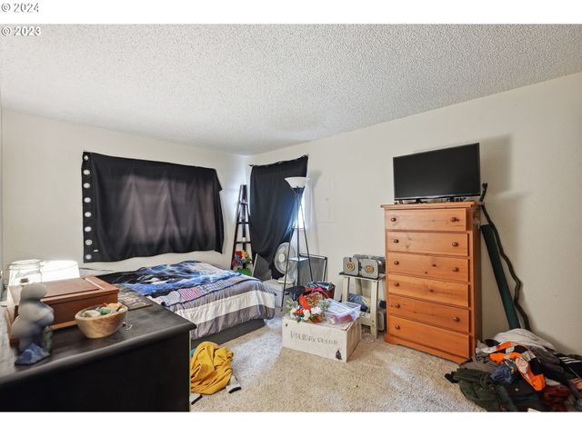 9630 Se FOSTER Rd, Portland, OR 97266