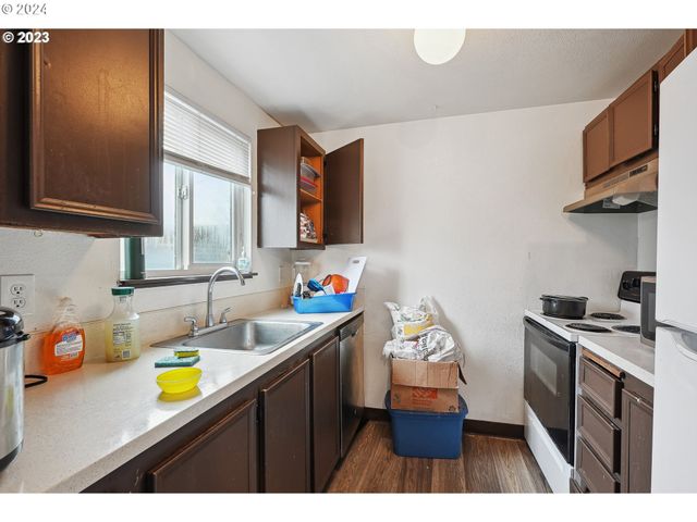 9630 Se FOSTER Rd, Portland, OR 97266