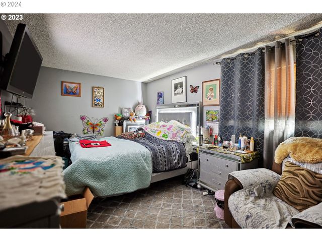 9630 Se FOSTER Rd, Portland, OR 97266