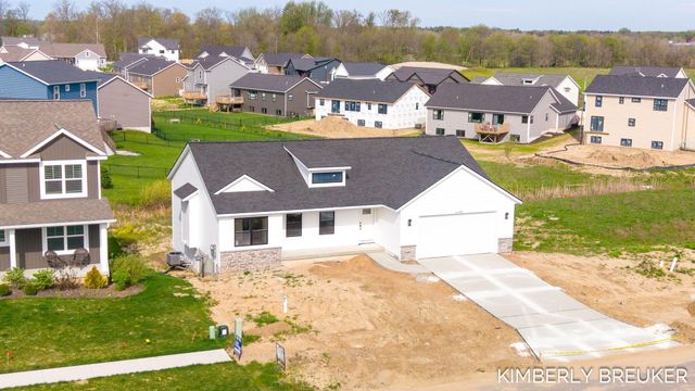 11767 Everett Avenue, Allendale, MI 49401