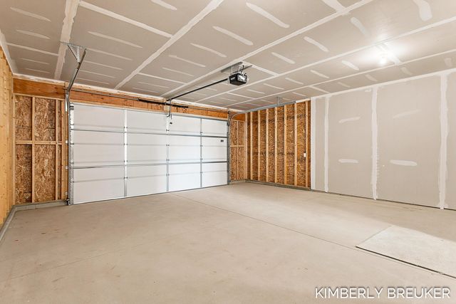 11767 Everett Avenue, Allendale, MI 49401