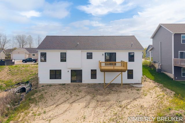 11767 Everett Avenue, Allendale, MI 49401