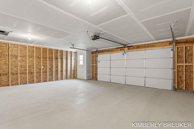 11767 Everett Avenue, Allendale, MI 49401