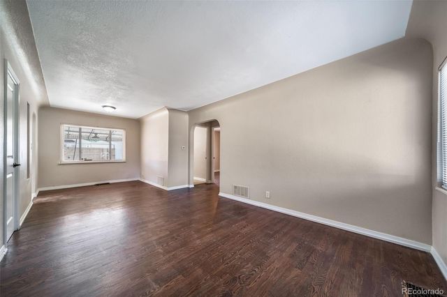 1350 Ironton Street, Aurora, CO 80010