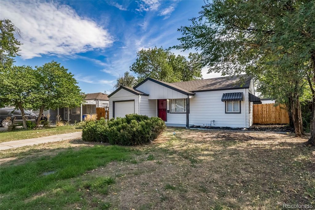 1350 Ironton Street, Aurora, CO 80010