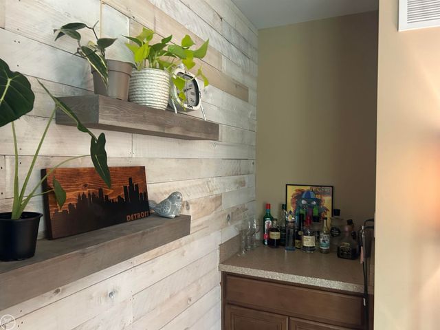 24923 Rita Street, Saint Clair Shores, MI 48080