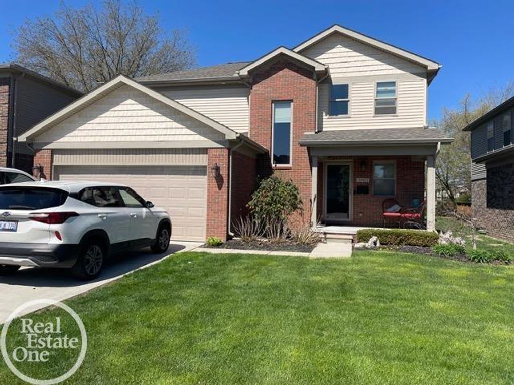 24923 Rita Street, Saint Clair Shores, MI 48080