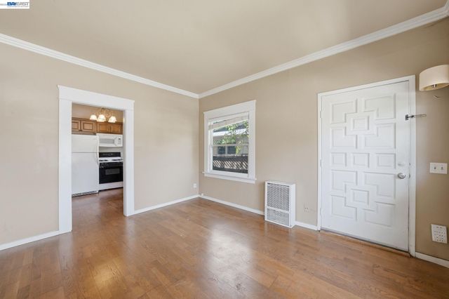 1412 30Th St, San Diego, CA 92102