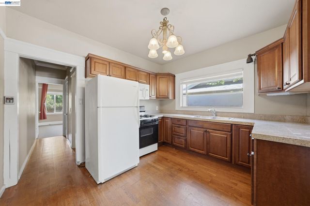 1412 30Th St, San Diego, CA 92102