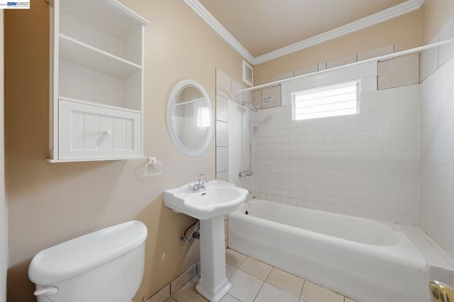 1412 30Th St, San Diego, CA 92102