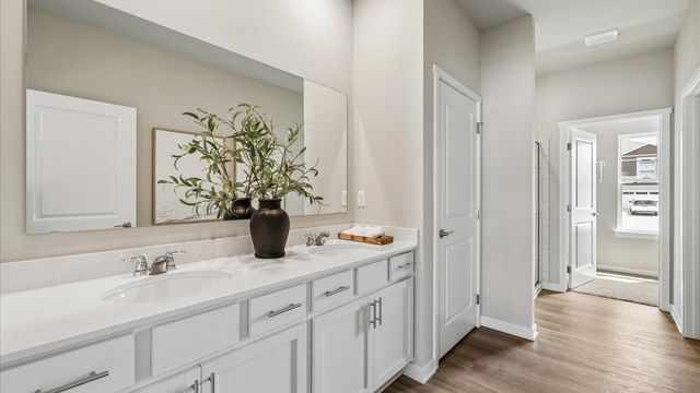 3307 Artesian Road, Marion, IA 52302